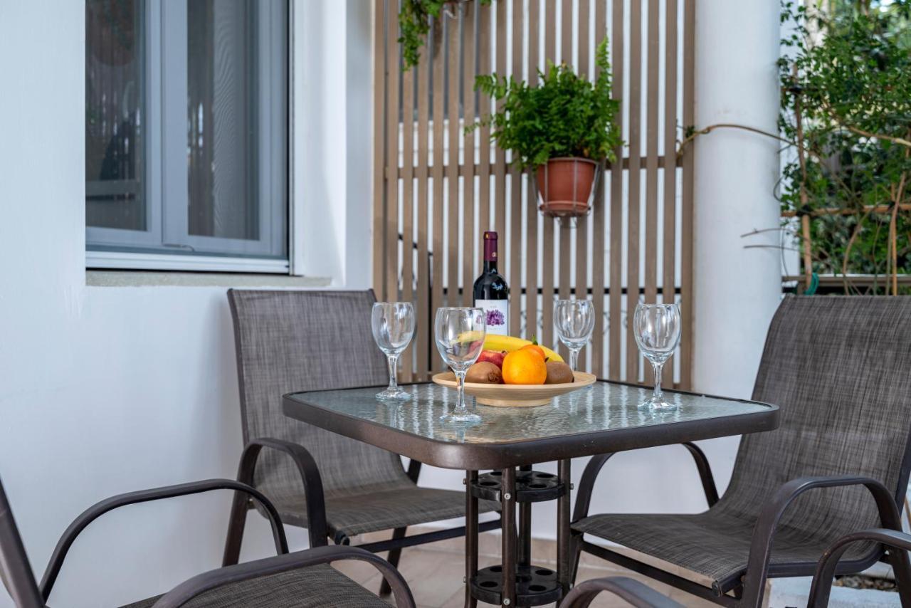 Spacious & Luxe 3Br Downtown 1Min To Beach Kos Bagian luar foto